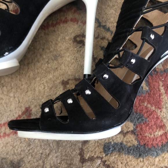 NWOT L.A.M.B. By Gwen Stefani black suede w elastic cords open toe pump sandal - Picture 7 of 12